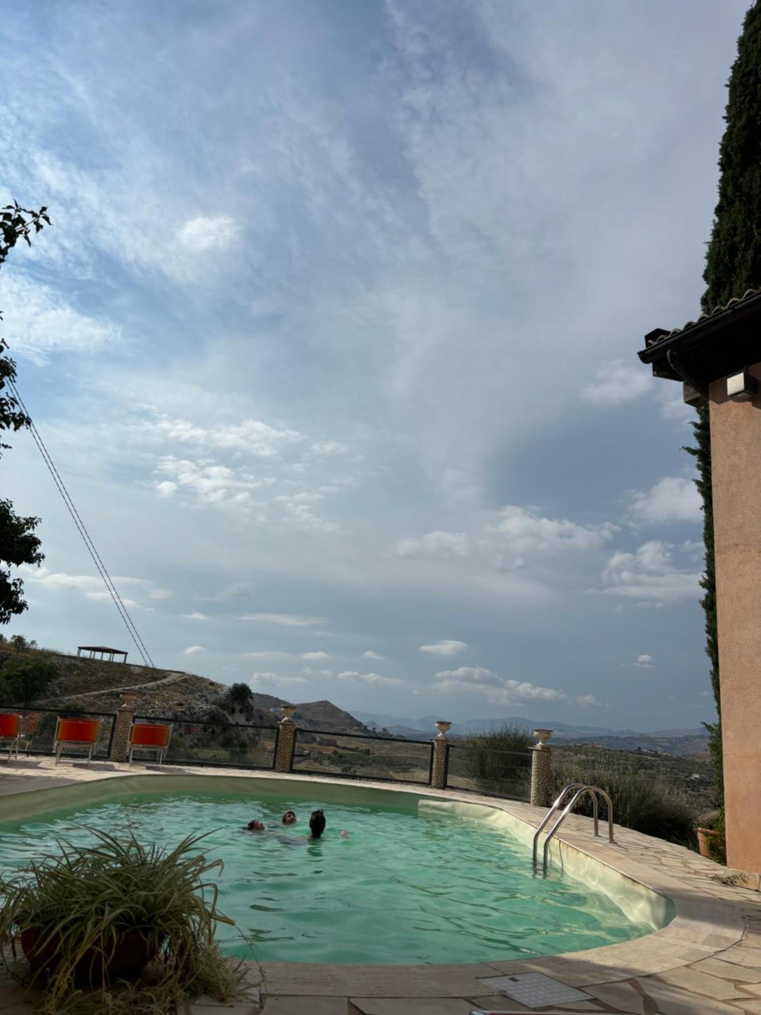 Ciuci'S Manor Villa Aragona Exterior foto